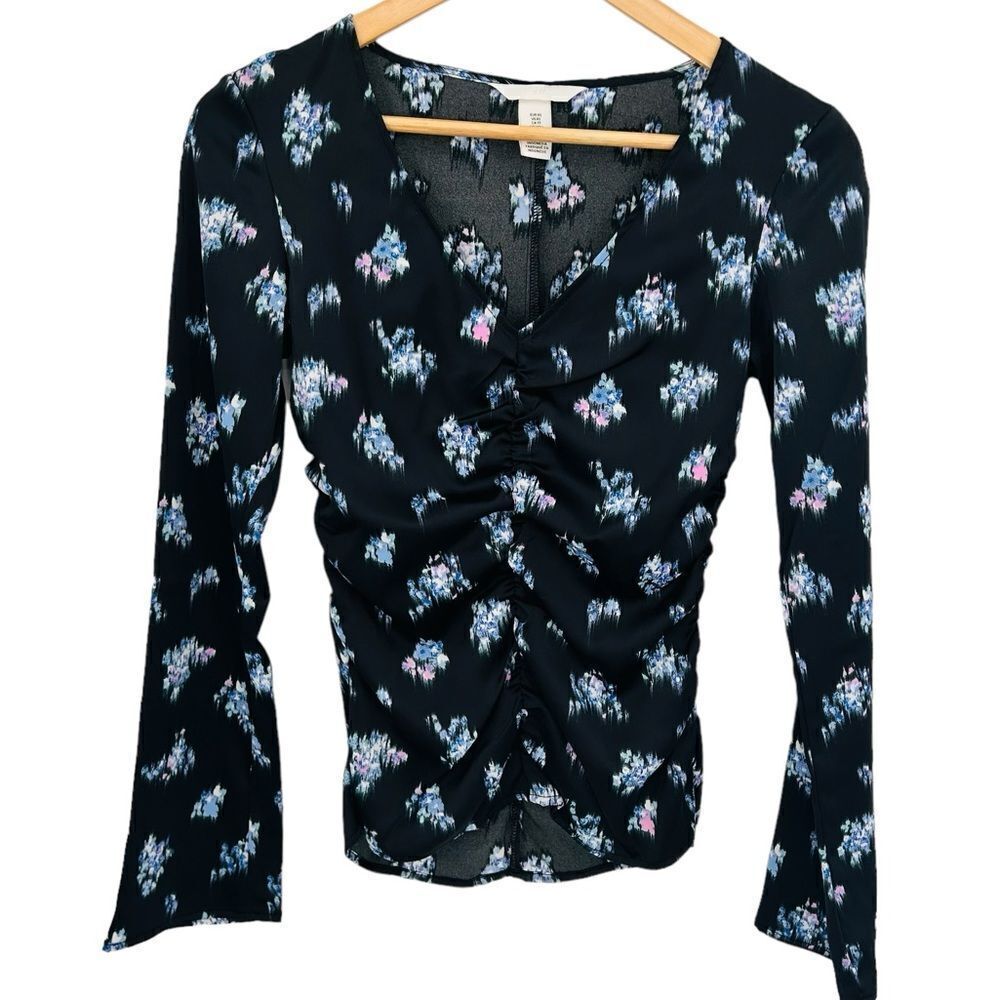 NWOT H&M silky rouched bell sleeve black and light blue top size xsmall